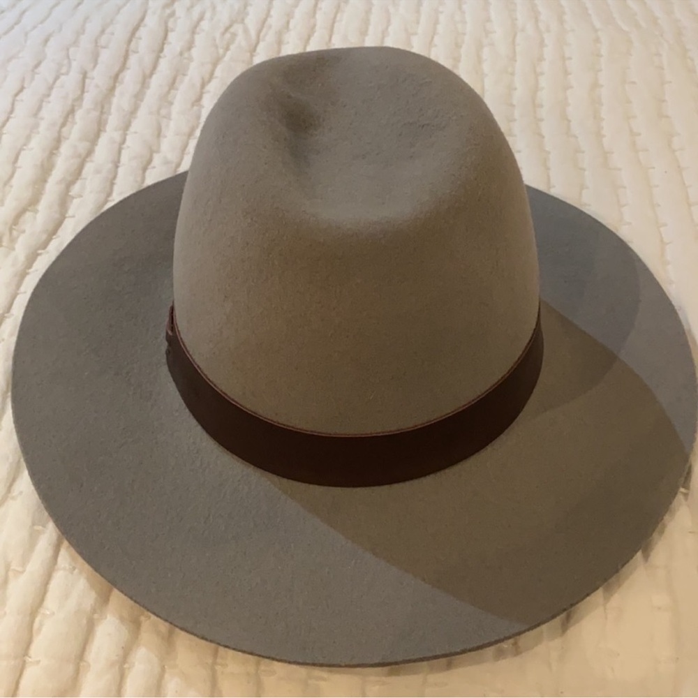 HAT ATTACK Tan Wool Fedora with Brown Leather Strap Detail - Picture 6 of 10